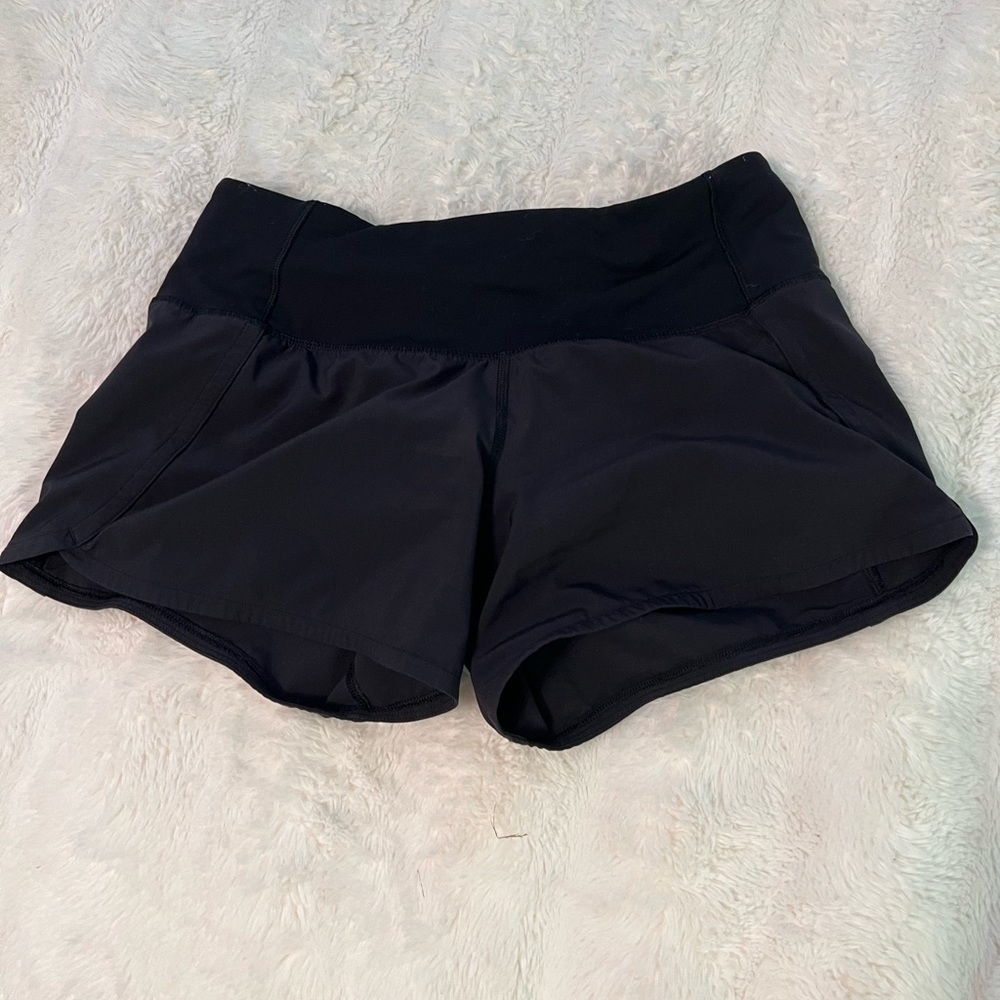 Lululemon black shorts